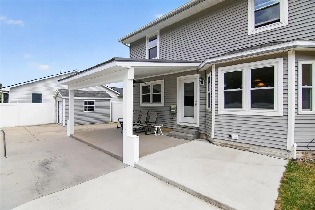 2066 Friar Tuck Circle Raisin Township MI 49221