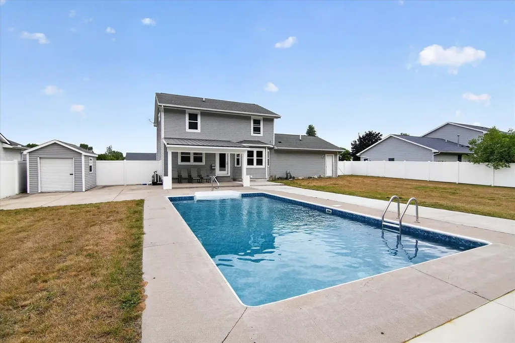 2066 Friar Tuck Circle Raisin Township MI 49221