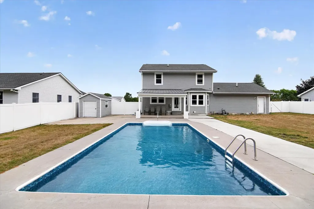 2066 Friar Tuck Circle Raisin Township MI 49221