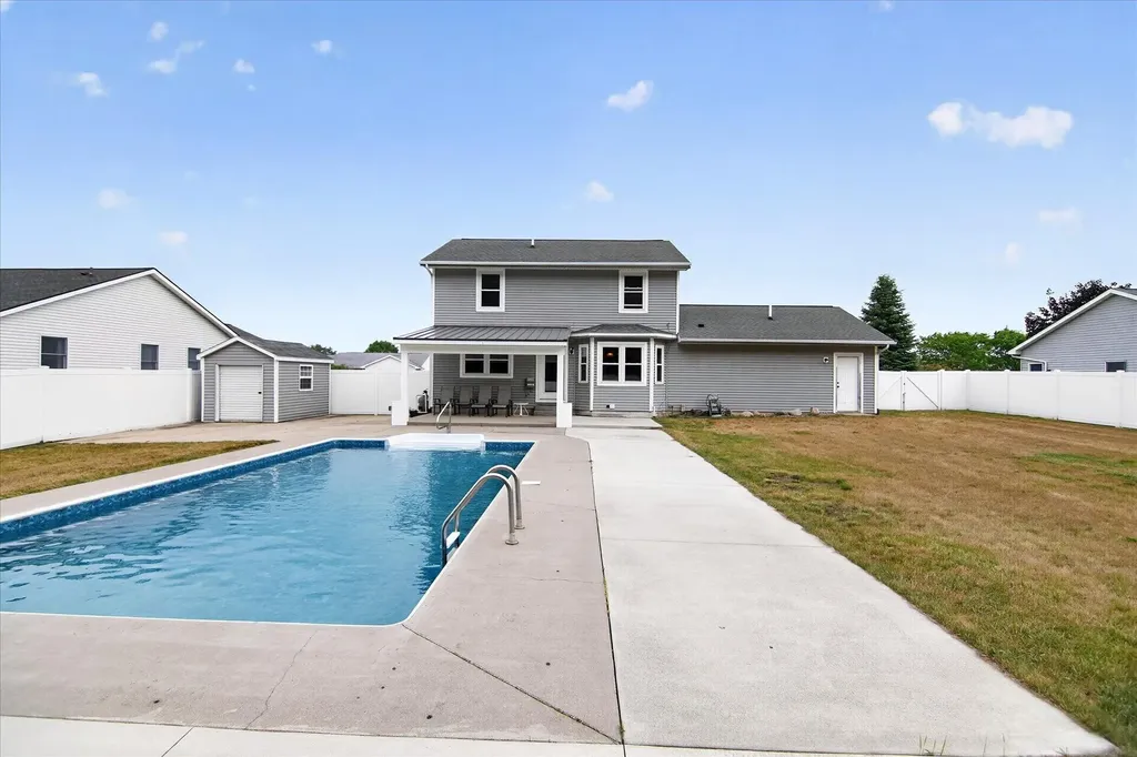 2066 Friar Tuck Circle Raisin Township MI 49221