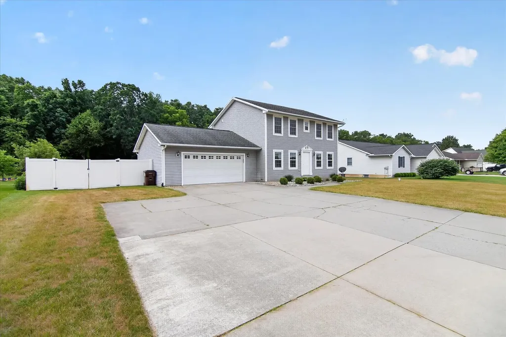 2066 Friar Tuck Circle Raisin Township MI 49221