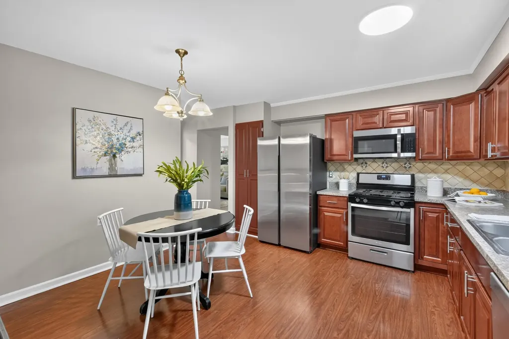 212 Charterhouse Drive Canton Charter Township MI 48188