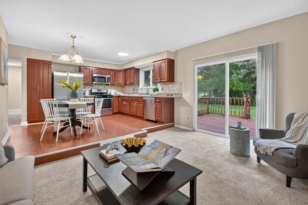 212 Charterhouse Drive Canton Charter Township MI 48188