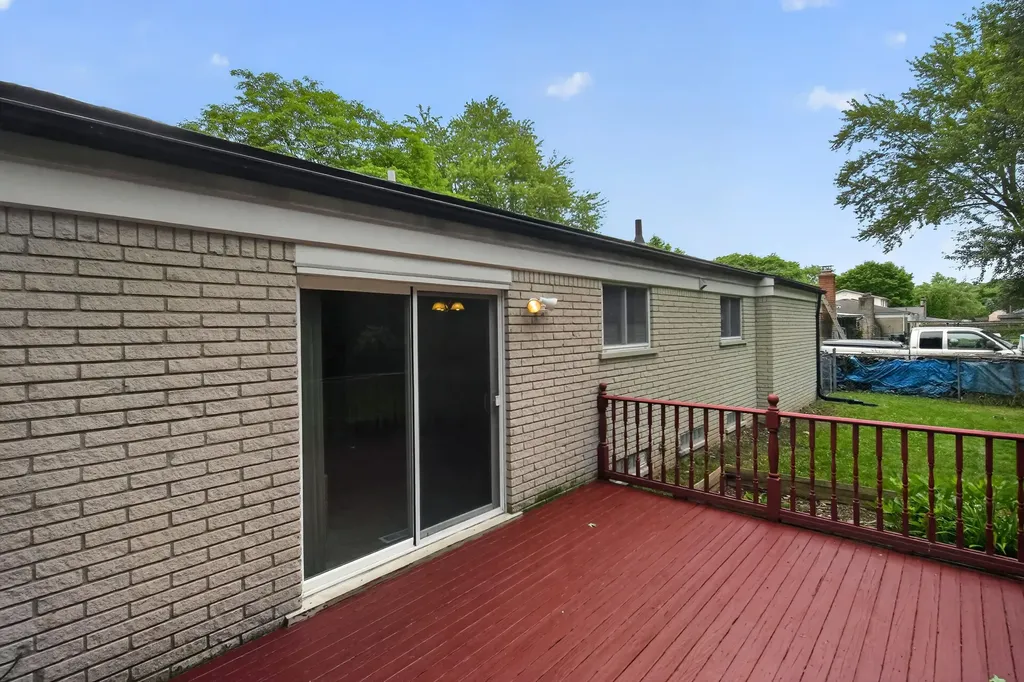 212 Charterhouse Drive Canton Charter Township MI 48188