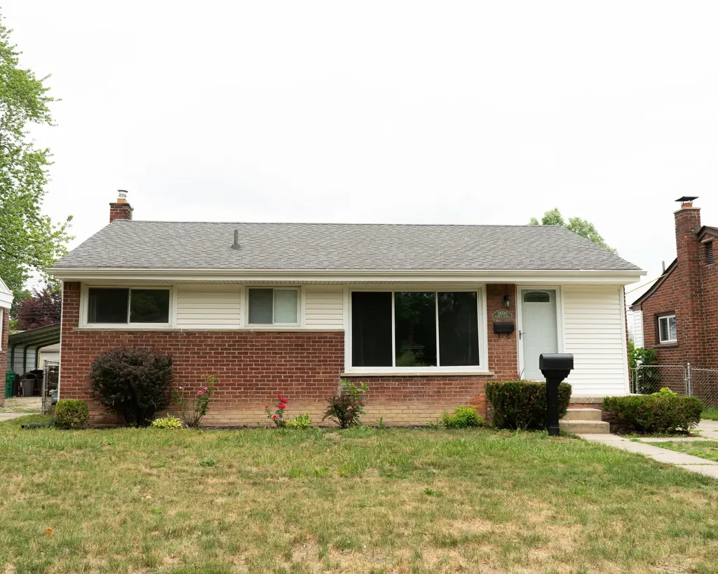 28700 Kathryn Street Garden City City MI 48135