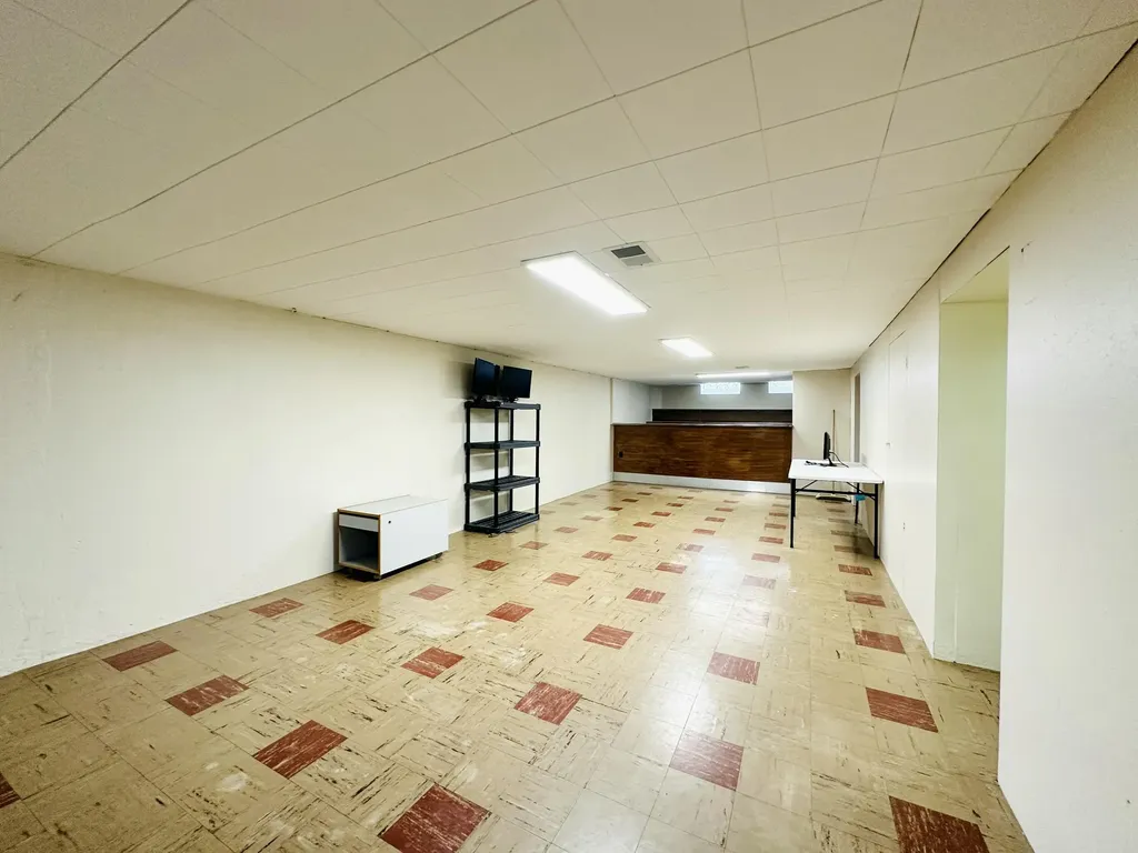 23213 Greencrest Street St. Clair Shores City MI 48080
