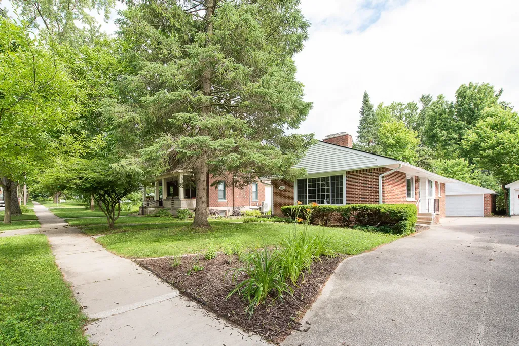 1614 South Boulevard Ann Arbor City MI 48104