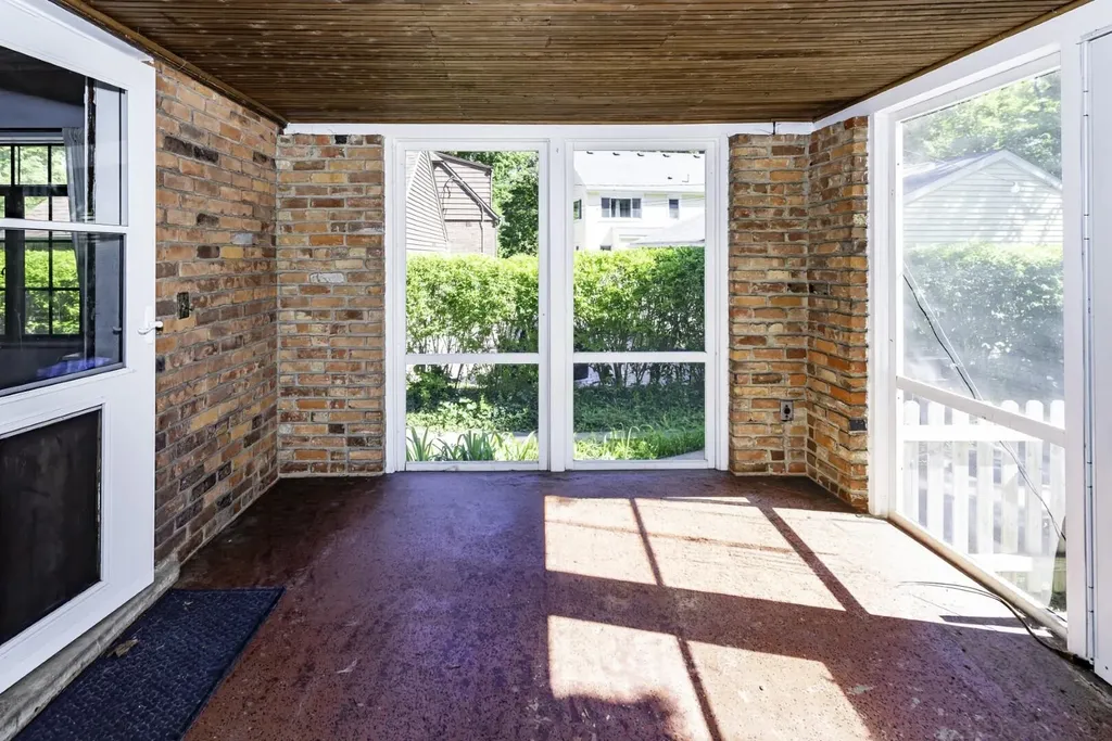 508 Fairview Circle Ypsilanti City MI 48197