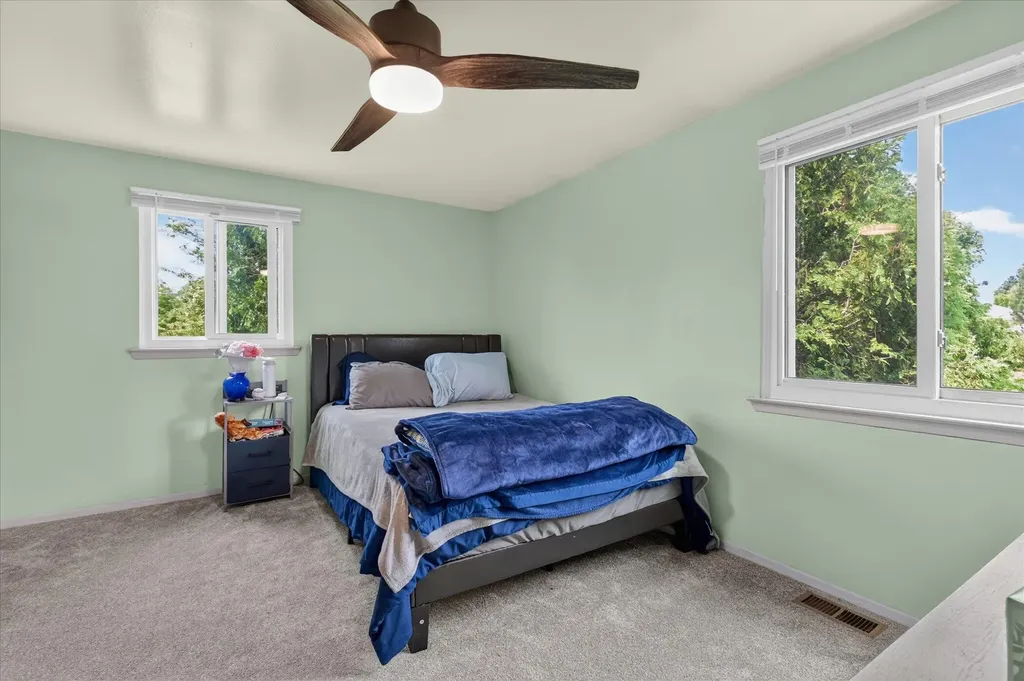 1221 Harwood Circle Pittsfield Charter Township MI 48176