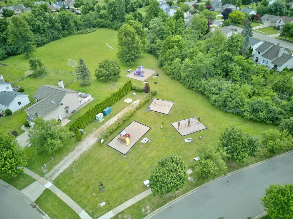 1221 Harwood Circle Pittsfield Charter Township MI 48176