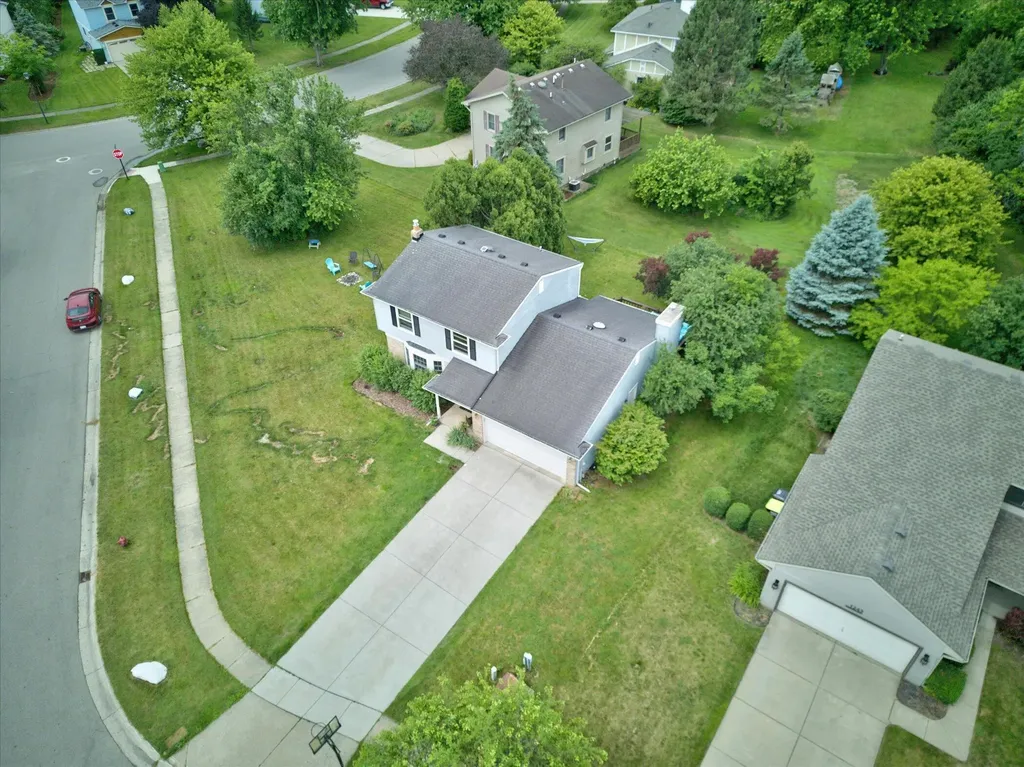 1221 Harwood Circle Pittsfield Charter Township MI 48176