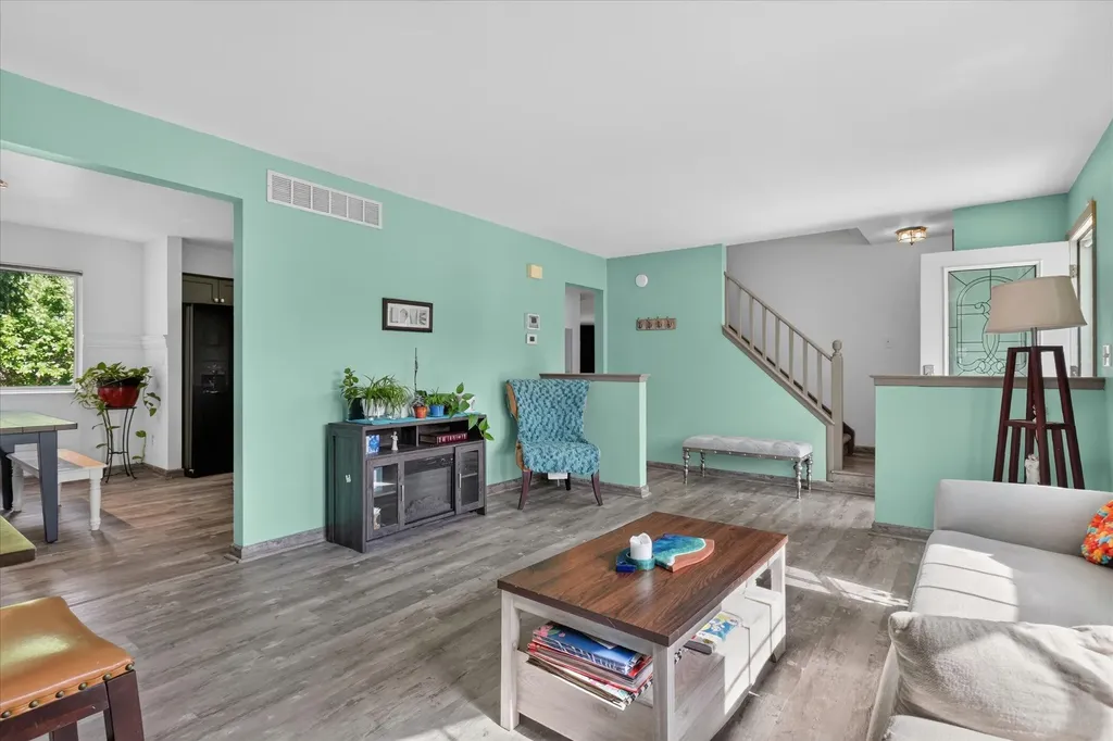 1221 Harwood Circle Pittsfield Charter Township MI 48176