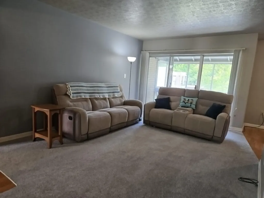 33027 Fargo Street Livonia City MI 48152