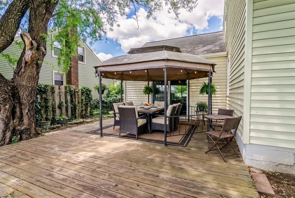 6027 Kim Avenue Allen Park City MI 48101