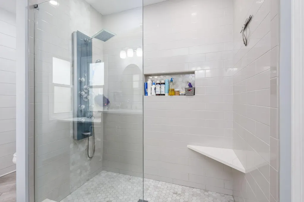 54393 Amber Drive Unknown City MI 48042
