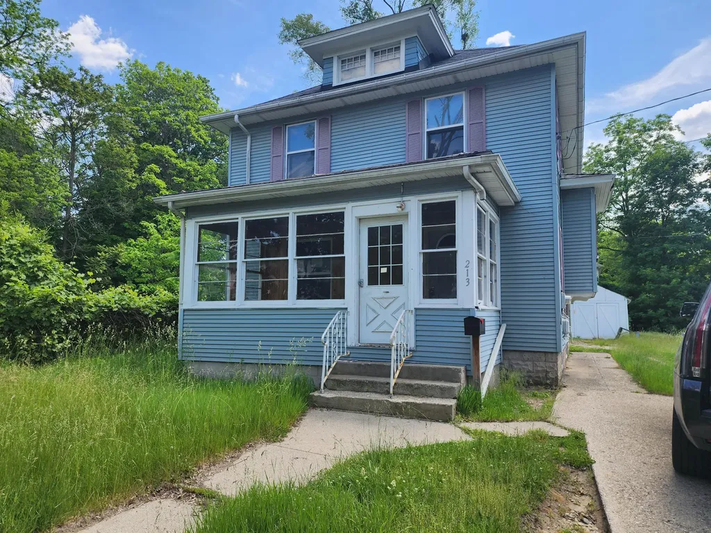 213 E High Street Jackson City MI 49203