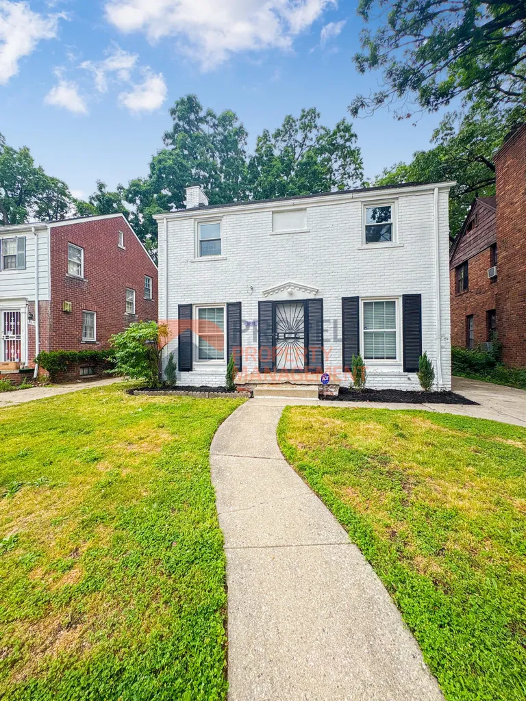 18685 Mendota Street Detroit City MI 48221