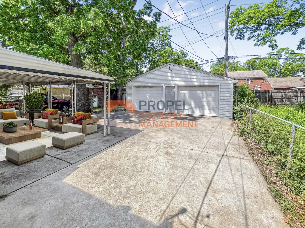 18685 Mendota Street Detroit City MI 48221