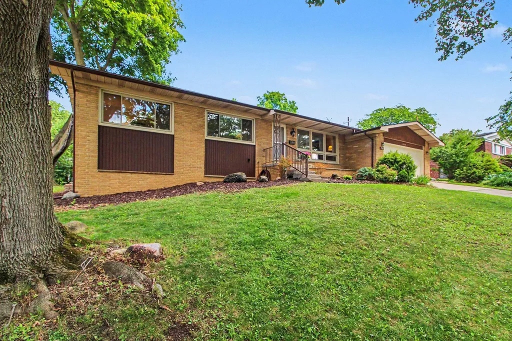 2230 Manchester Road Ann Arbor City MI 48104