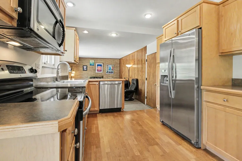2230 Manchester Road Ann Arbor City MI 48104