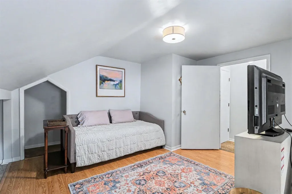 27623 Brettonwoods Street Madison Heights City MI 48071