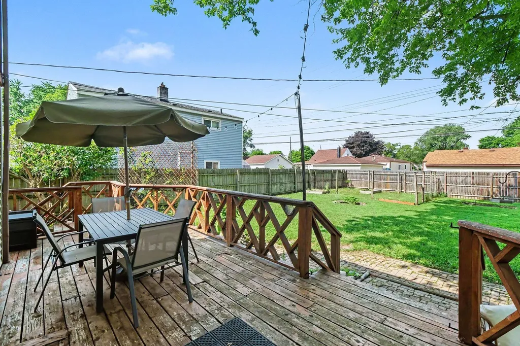 27623 Brettonwoods Street Madison Heights City MI 48071