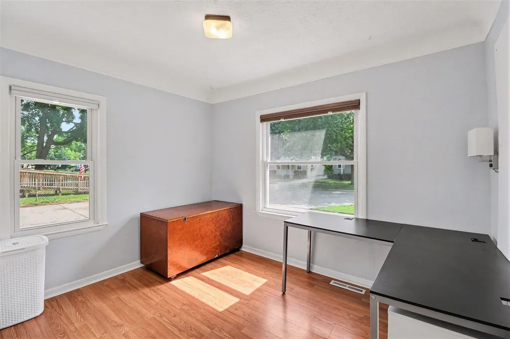 27623 Brettonwoods Street Madison Heights City MI 48071