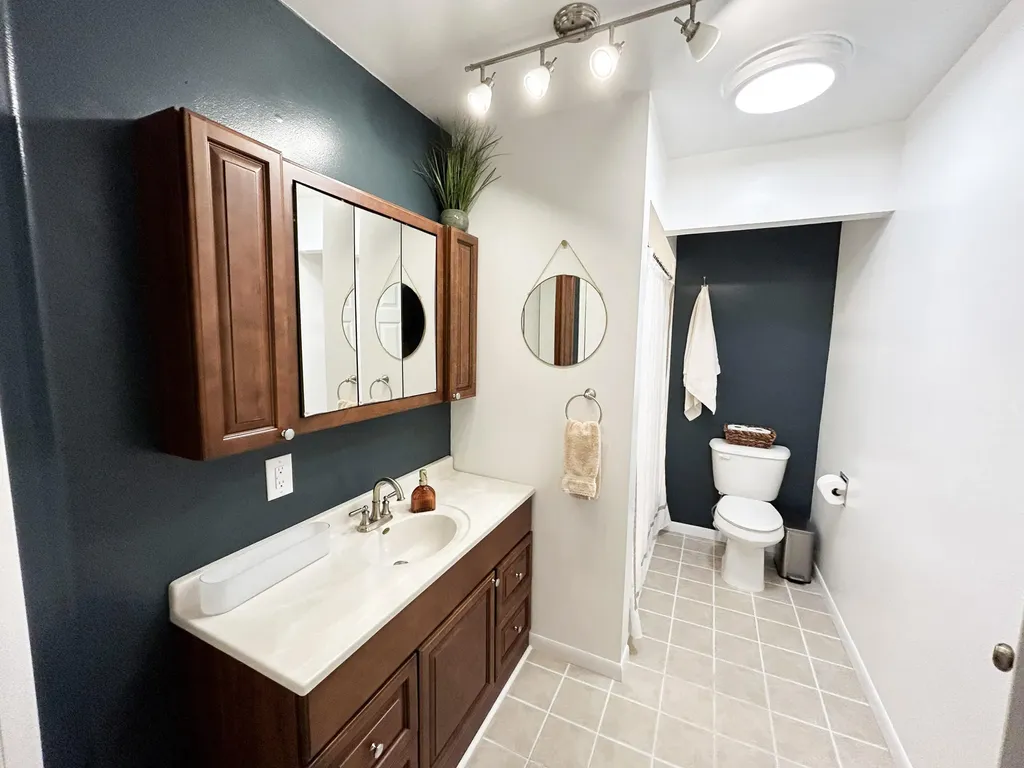 27623 Brettonwoods Street Madison Heights City MI 48071