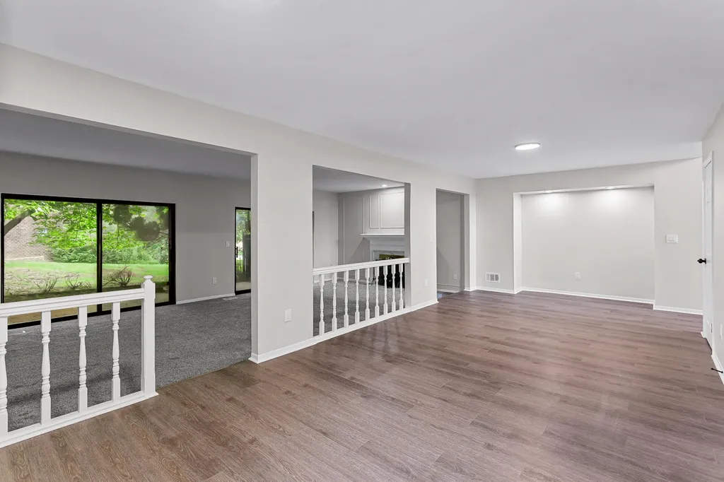 2260 Bordeaux Street West Bloomfield Charter Township MI 48323