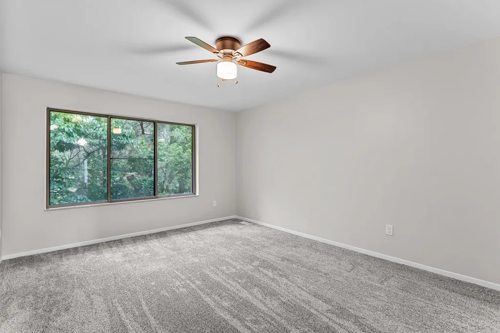 2260 Bordeaux Street West Bloomfield Charter Township MI 48323