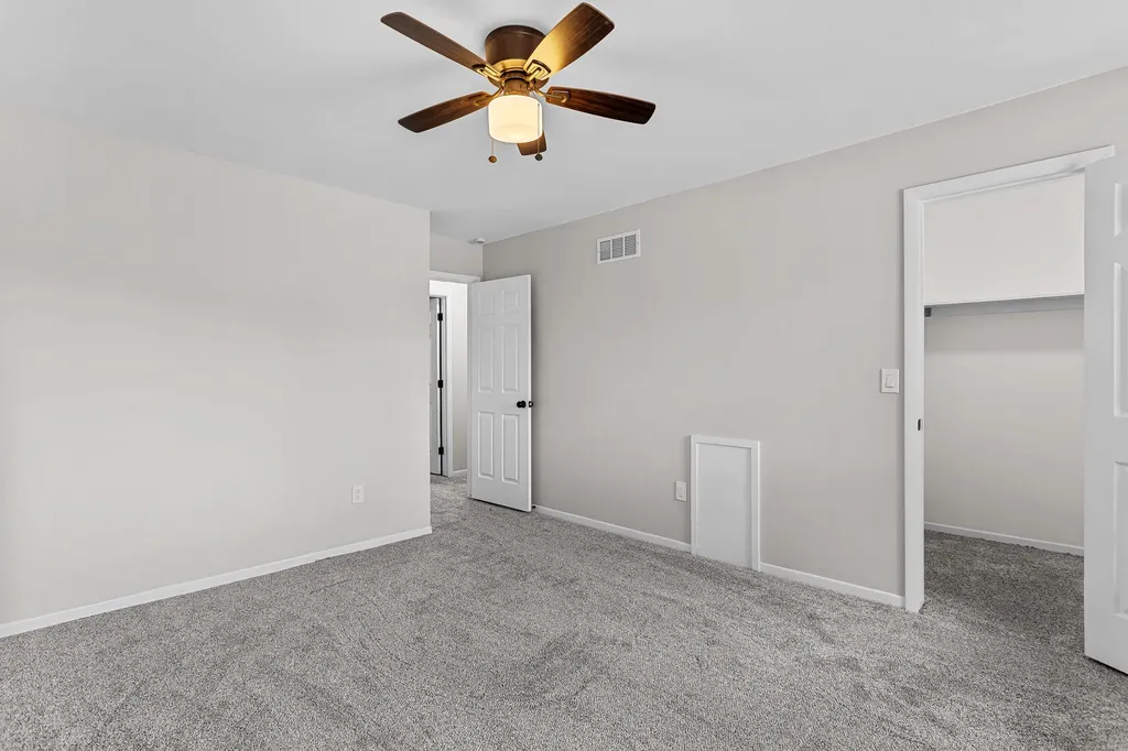 2260 Bordeaux Street West Bloomfield Charter Township MI 48323