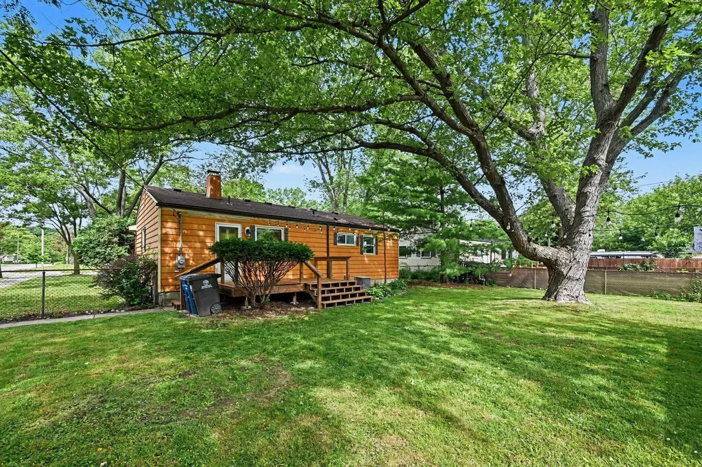 3195 Nordman Road Ann Arbor City MI 48108