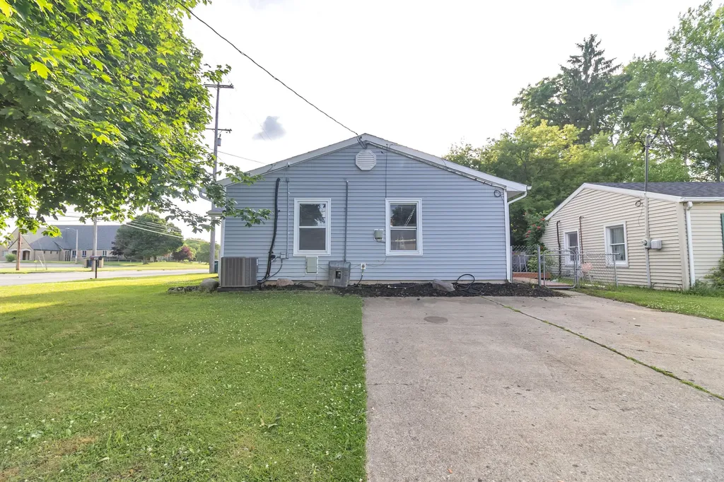 500 W Jolly Road Lansing City MI 48910