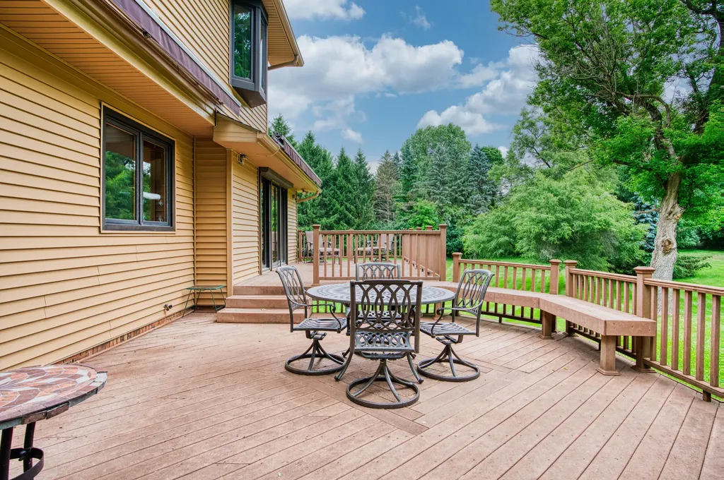6200 Scully Road Webster Township MI 48130