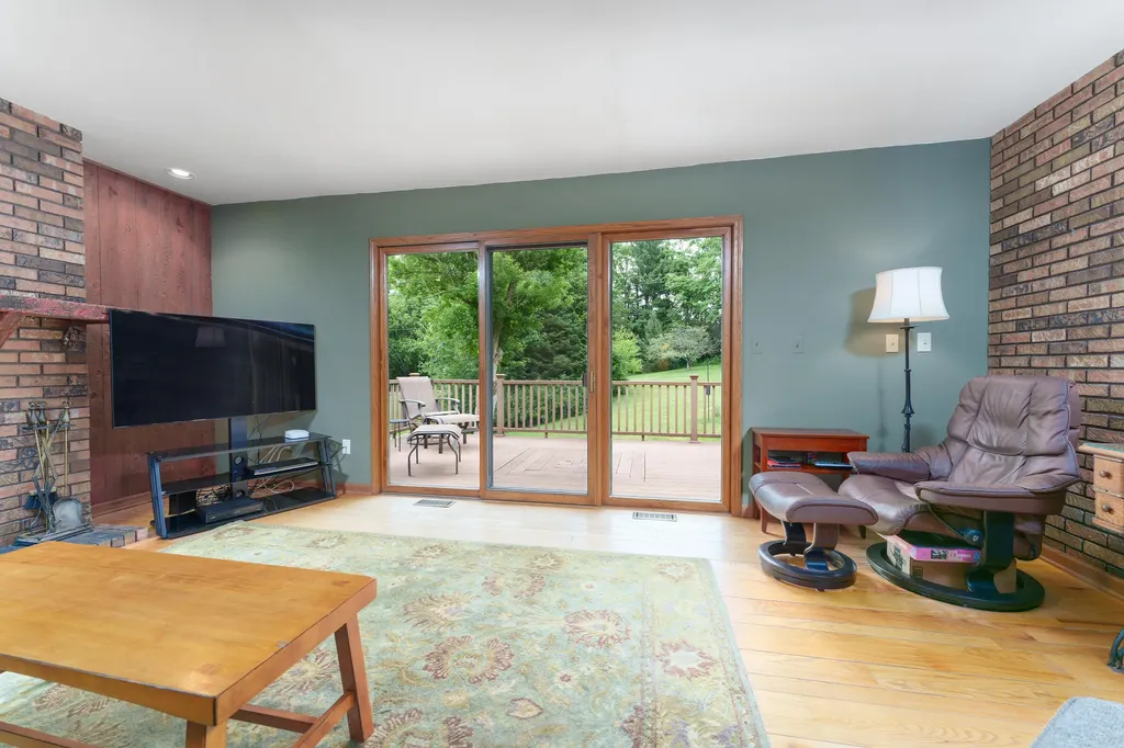 6200 Scully Road Webster Township MI 48130