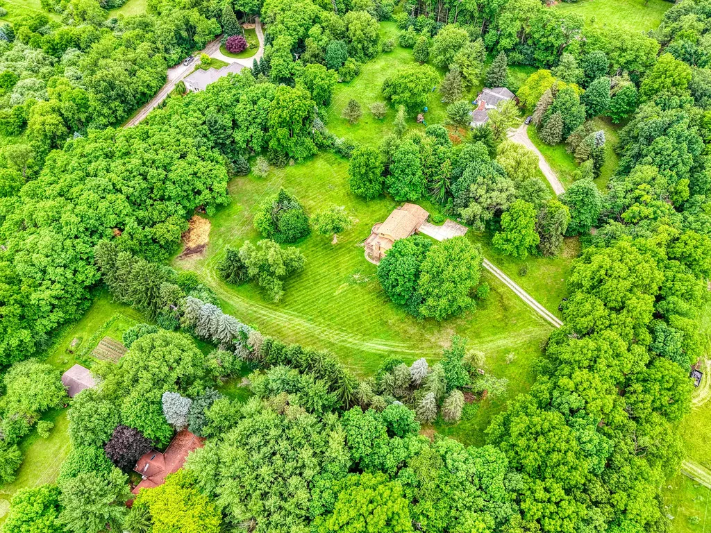 6200 Scully Road Webster Township MI 48130
