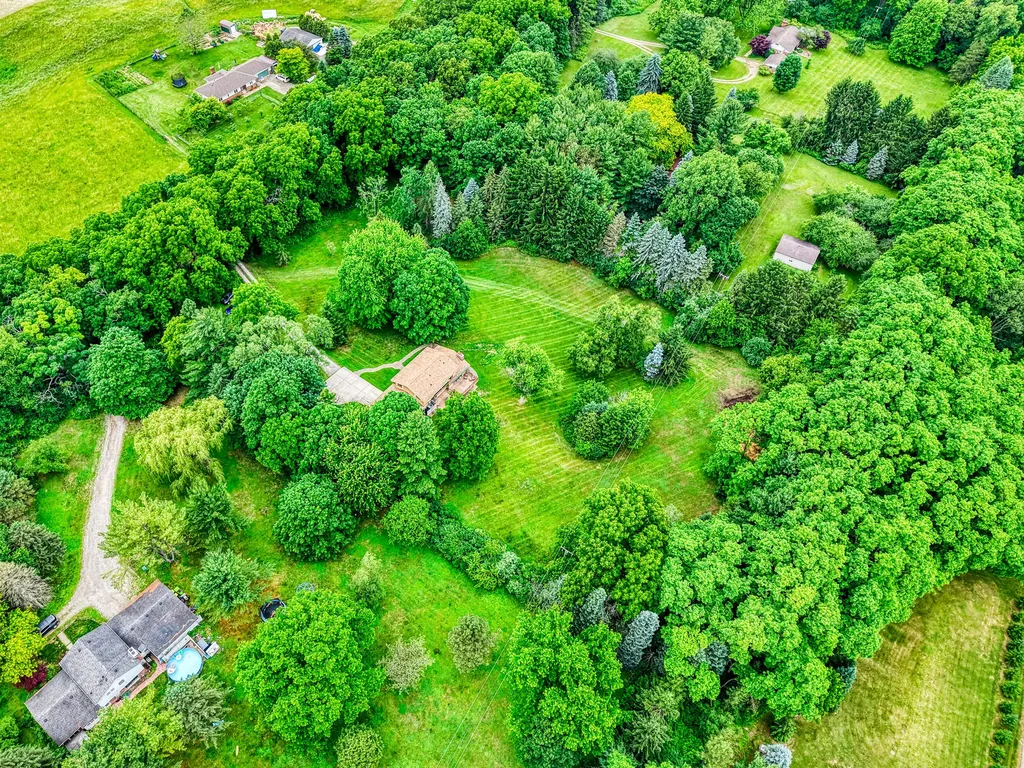 6200 Scully Road Webster Township MI 48130