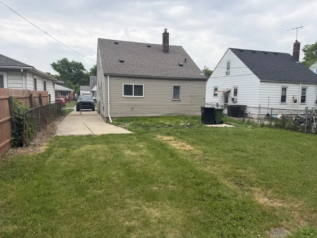 14828 Euclid Avenue Allen Park City MI 48101