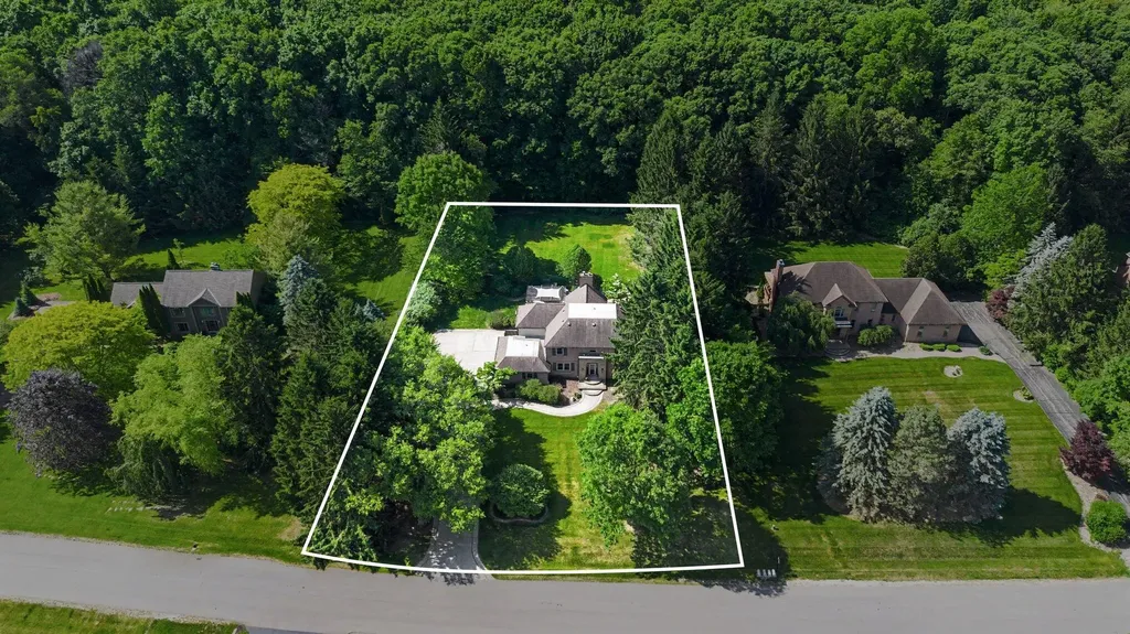 3949 S Michael Road Scio Township MI 48103