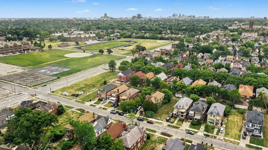 2660 Tuxedo Street Detroit City MI 48206