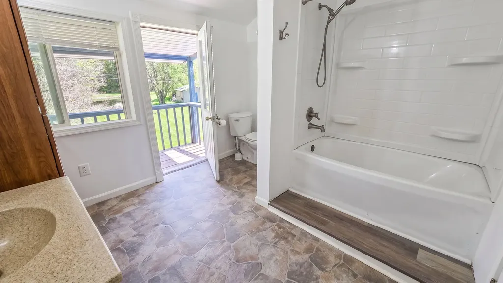 7351 Marsh Road Cottrellville Township MI 48039