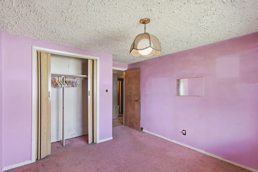 212 Woodland Avenue Blackman Charter Township MI 49203