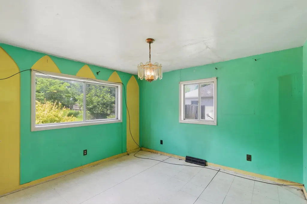 212 Woodland Avenue Blackman Charter Township MI 49203