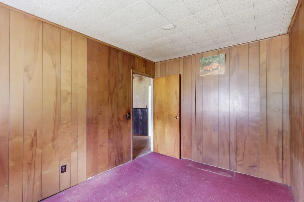 212 Woodland Avenue Blackman Charter Township MI 49203