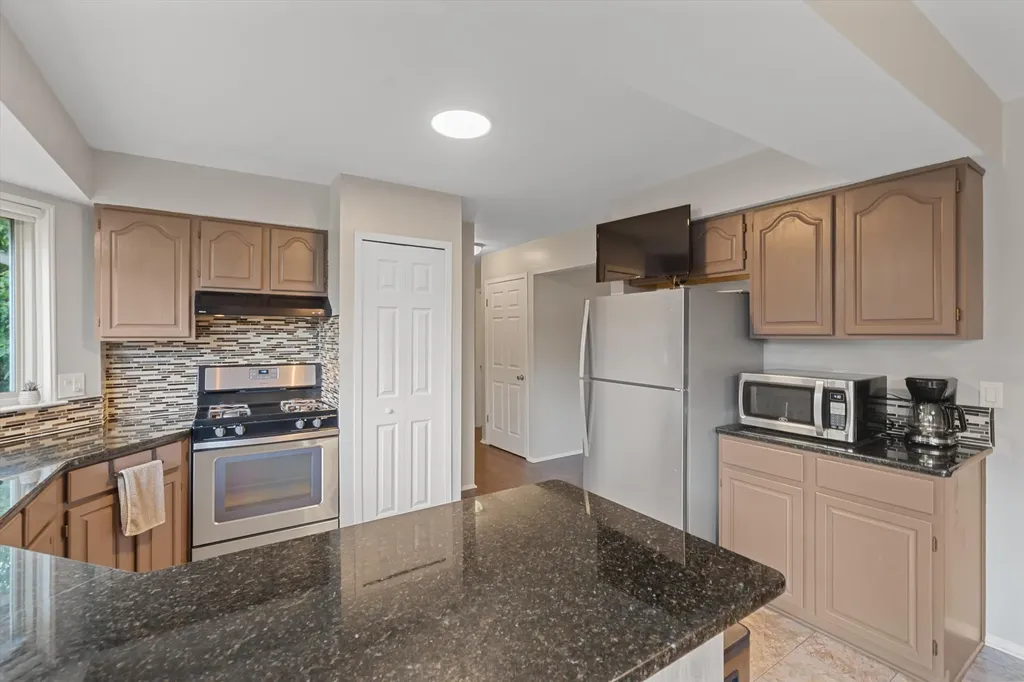46616 Camelia Drive Canton Charter Township MI 48187