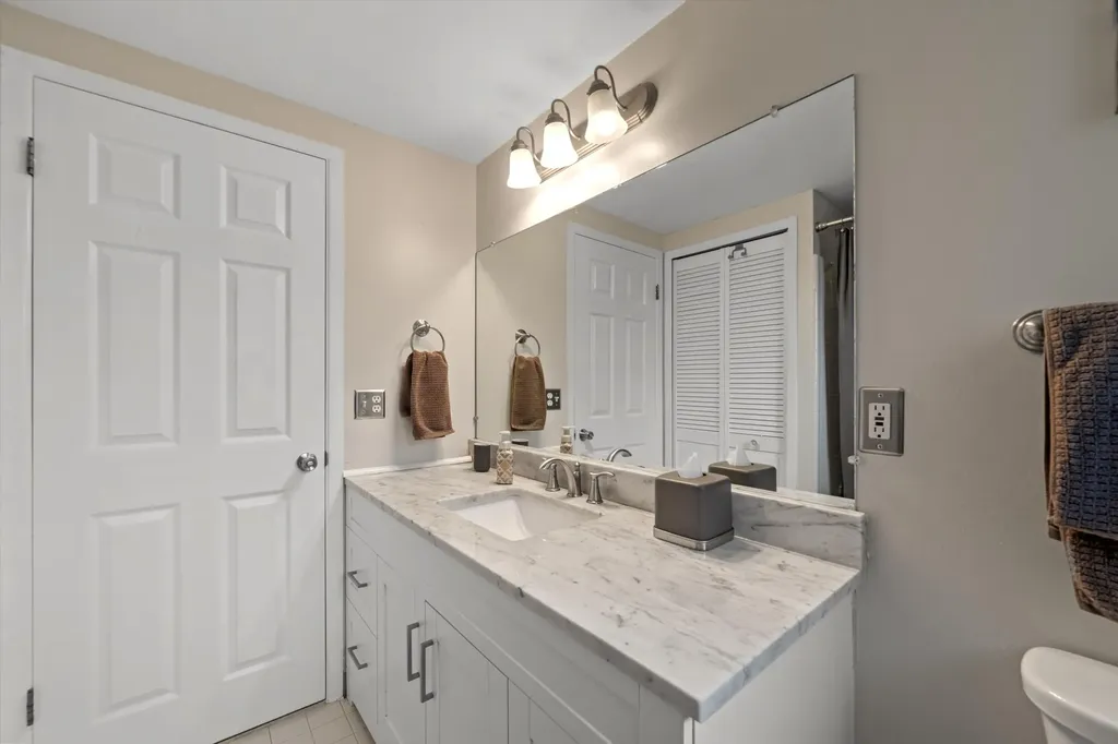46616 Camelia Drive Canton Charter Township MI 48187