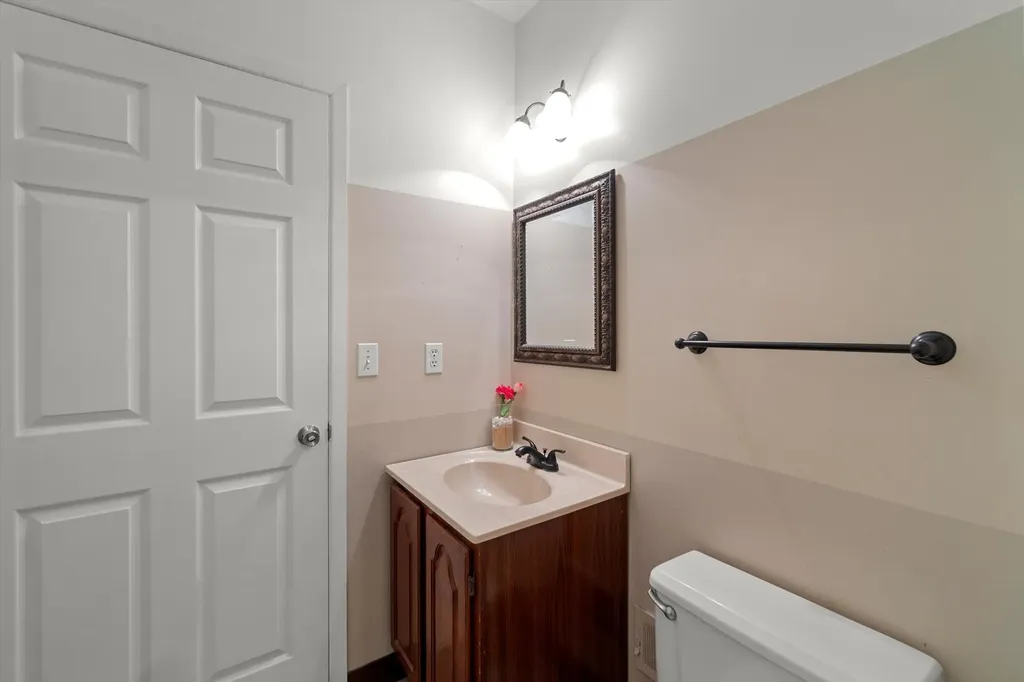 46616 Camelia Drive Canton Charter Township MI 48187