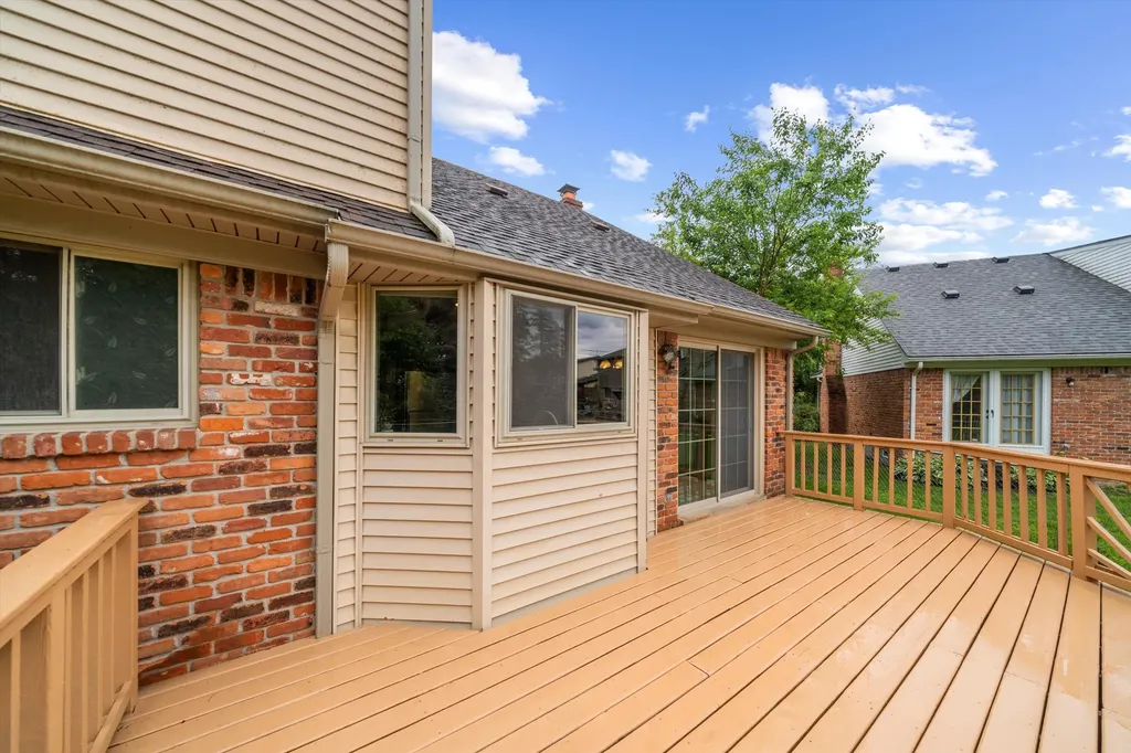 46616 Camelia Drive Canton Charter Township MI 48187