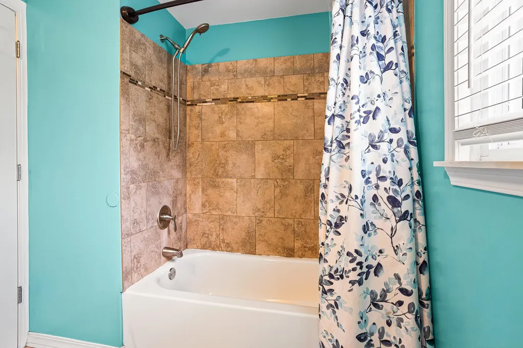 29184 Manchester Street Westland City MI 48185
