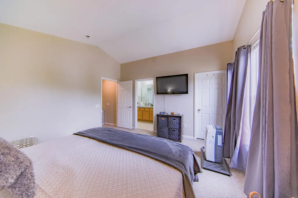 7803 Hampton Court Ypsilanti Charter Township MI 48197